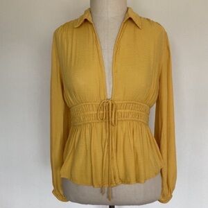 Yellow deep v neck ruched long sleeved top S